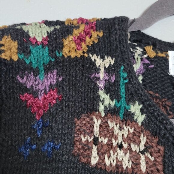 Vintage Women's M Sweater Vest Cardigan Granny Core Cottage Core Black Multicolo - Picture 7 of 10